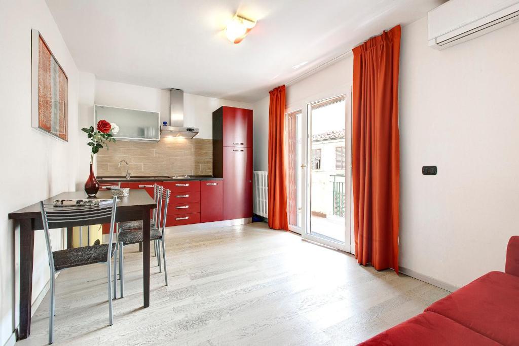 Casa Per Vacanze Liberta Firenze Værelse billede