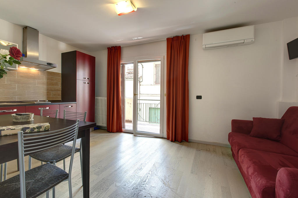 Casa Per Vacanze Liberta Firenze Eksteriør billede