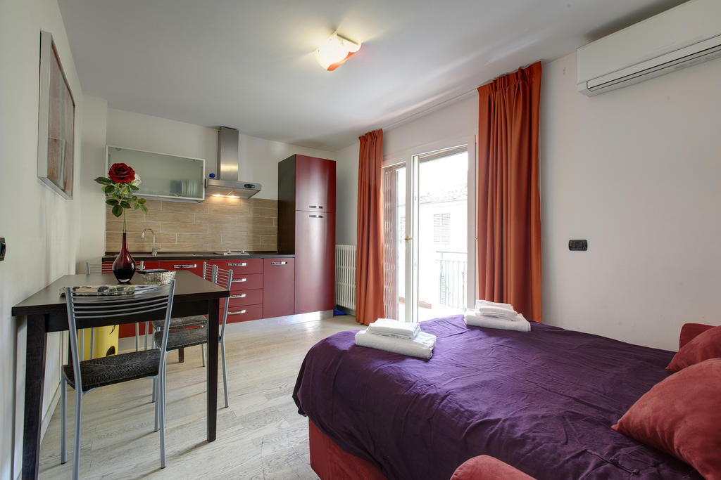 Casa Per Vacanze Liberta Firenze Eksteriør billede